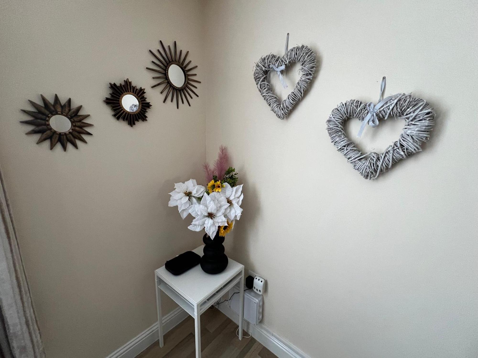 Glastonbury High Street Sanctuary- 2 Bd, Sleeps 4 المظهر الخارجي الصورة